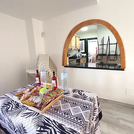 Hébergement de vacances Gara, Duplex Pareado Piscina Privada By Flamingo House *